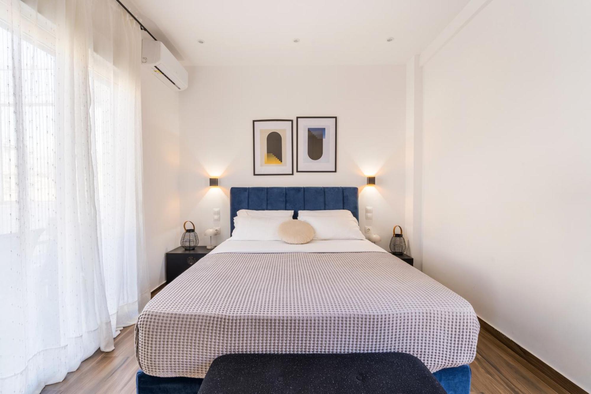 Blue Oasis - Jacuzzi Penthouse Apartment Athena Bagian luar foto