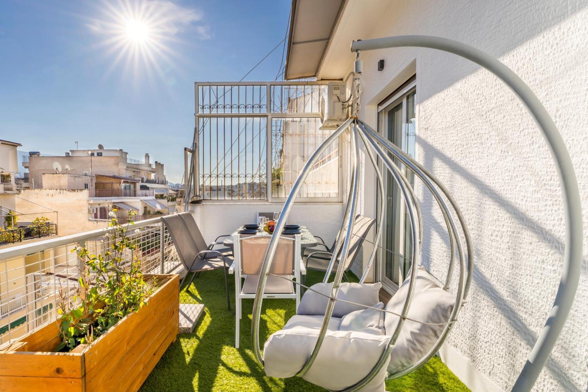 Blue Oasis - Jacuzzi Penthouse Apartment Athena Bagian luar foto